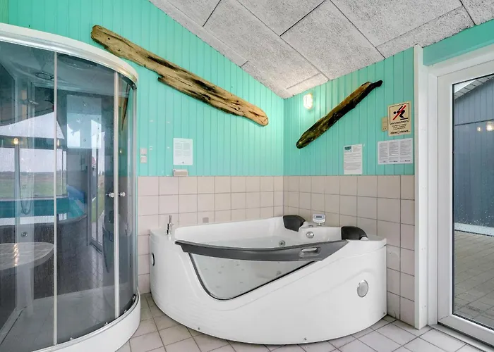 Casa de Férias Amazing In With Sauna Thisted